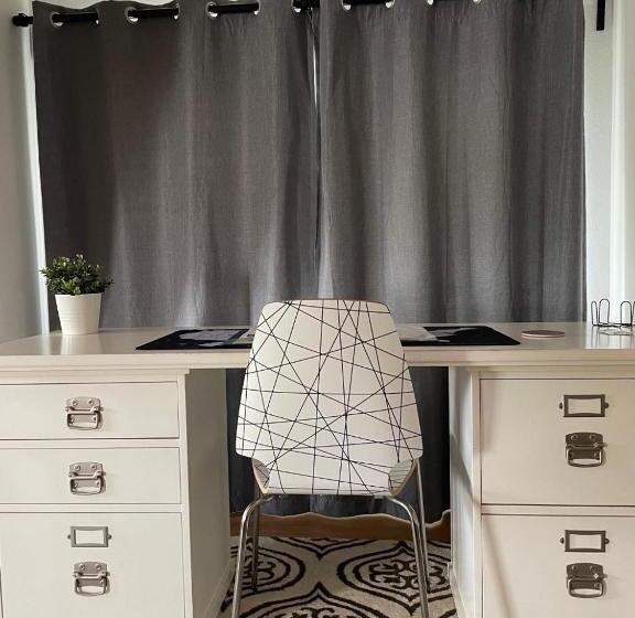 デラックススタジオ, Beach Oasis Private Entrance