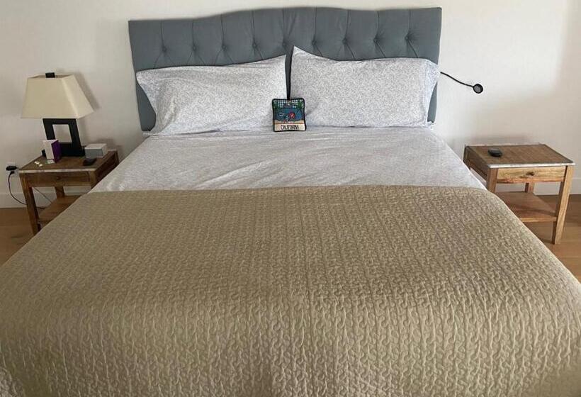 デラックススタジオ, Beach Oasis Private Entrance