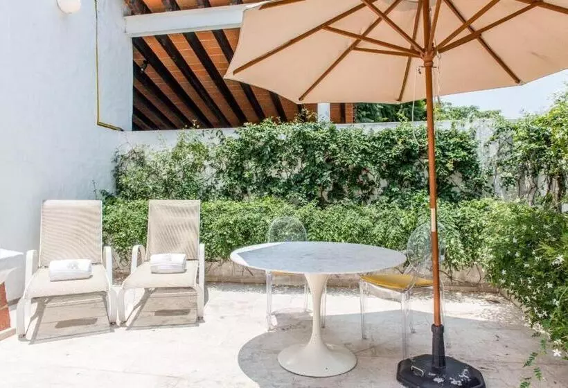 سوییت جونیور, Anticavilla Hotel Restaurante & Spa