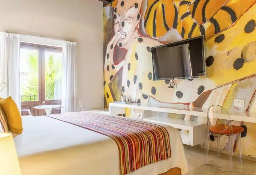 سوییت جونیور, Anticavilla Hotel Restaurante & Spa