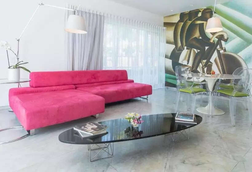 سوئیت پرزیدنت, Anticavilla Hotel Restaurante & Spa