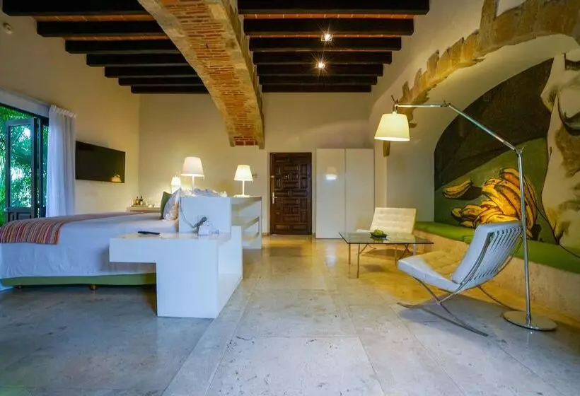 سوئیت مستر, Anticavilla Hotel Restaurante & Spa