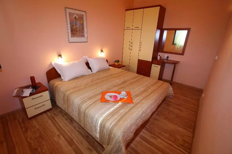 ２ベッドルームアパートメント, Beach Apartments Lavica