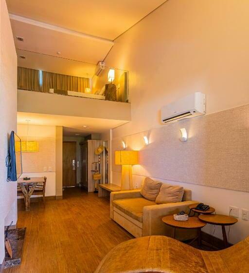 자쿠지 스위트, Carmel Charme Resort