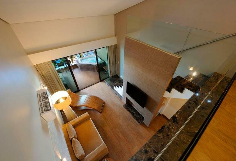 סוויטה עם ג'קוזי, Carmel Charme Resort