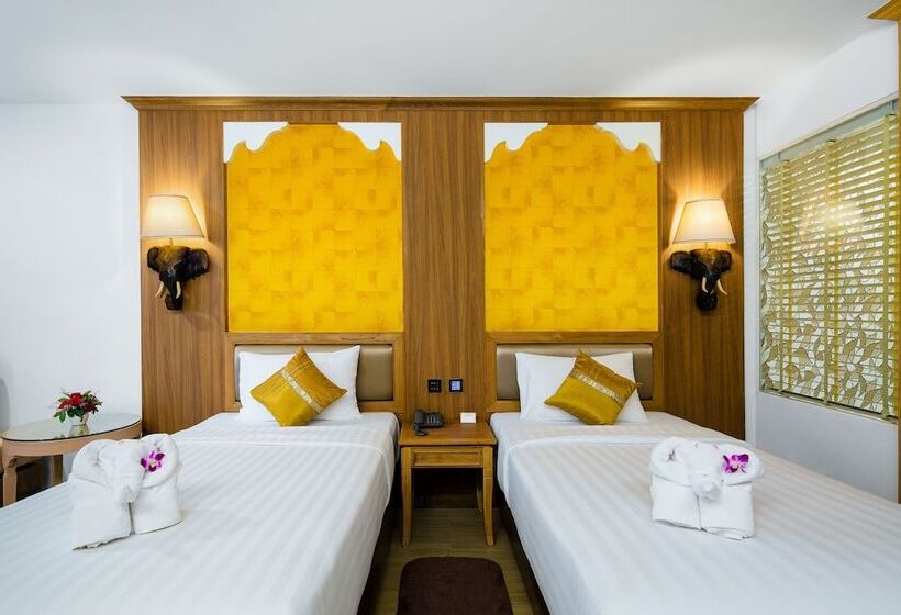 Номер Deluxe, Aiyara Palace