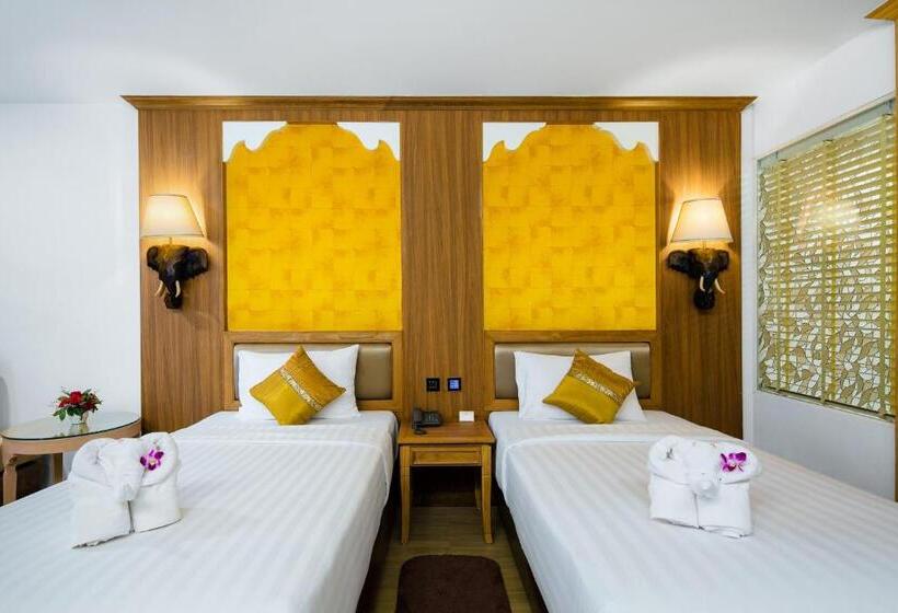 اتاق لوکس, Aiyara Palace