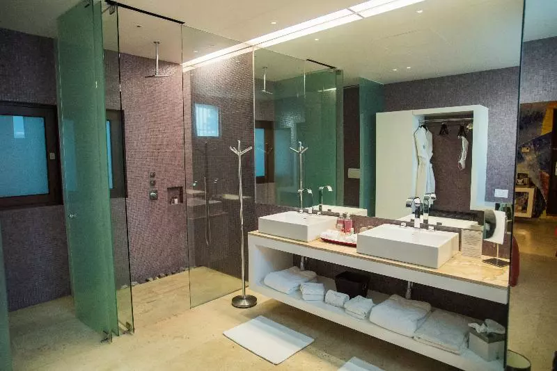 سوییت جونیور, Anticavilla Hotel Restaurante & Spa