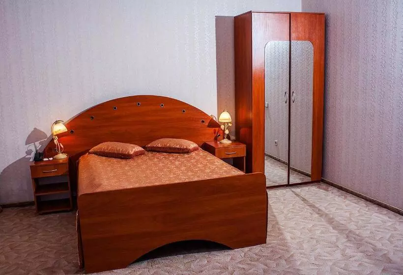 اتاق استاندارد, Astoria