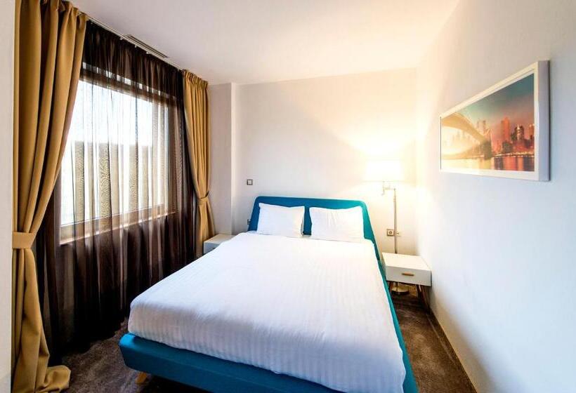 סוויטה אקזקיוטיב, Business Hotel Conference Center & Spa