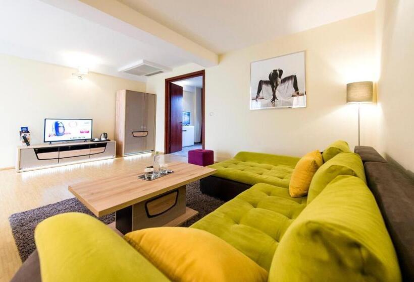 סוויטה אקזקיוטיב, Business Hotel Conference Center & Spa