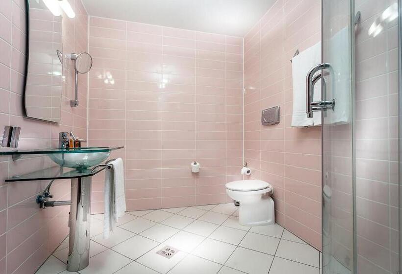 סוויטת פנטהאוז, Business Hotel Conference Center & Spa