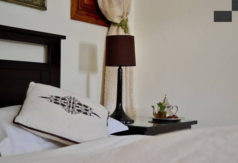 豪华房间, Dar L Oussia