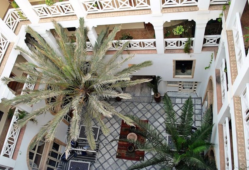 标准间, Dar L Oussia