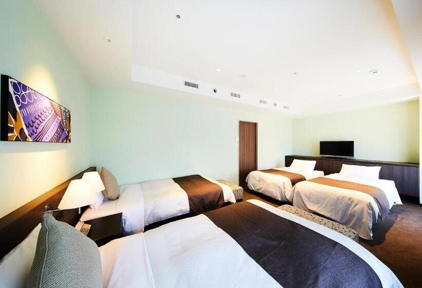 غرفة قياسية رباعية, Ginza Grand