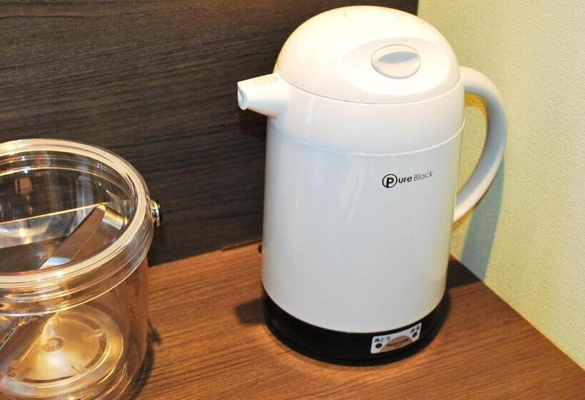 غرفة قياسية رباعية, Ginza Grand