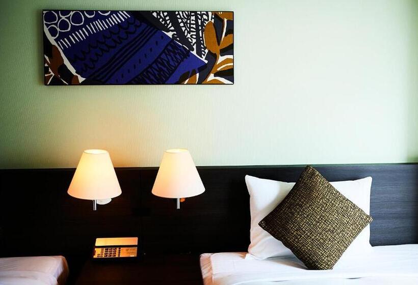 غرفة قياسية, Ginza Grand