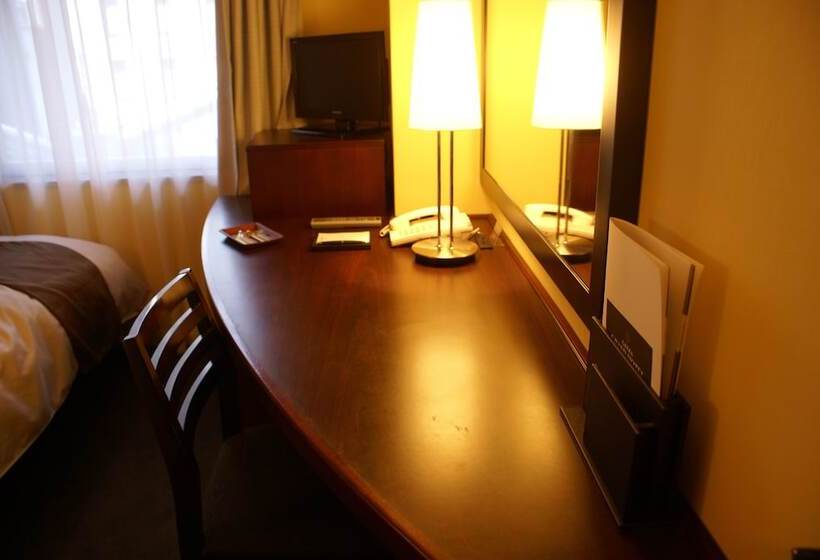 غرفة قياسية فردية, Ginza Grand