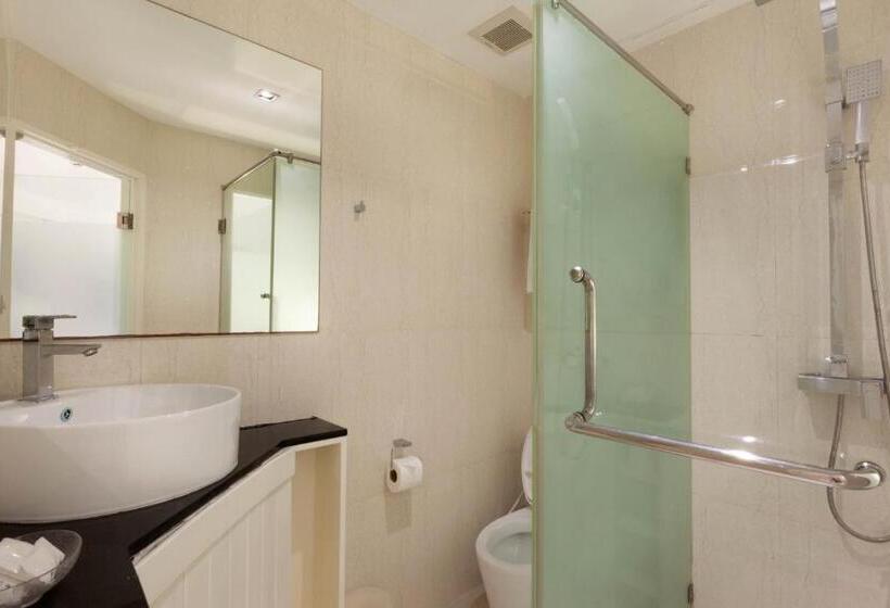 디럭스 룸, Grand Sunset Hotel Phuket