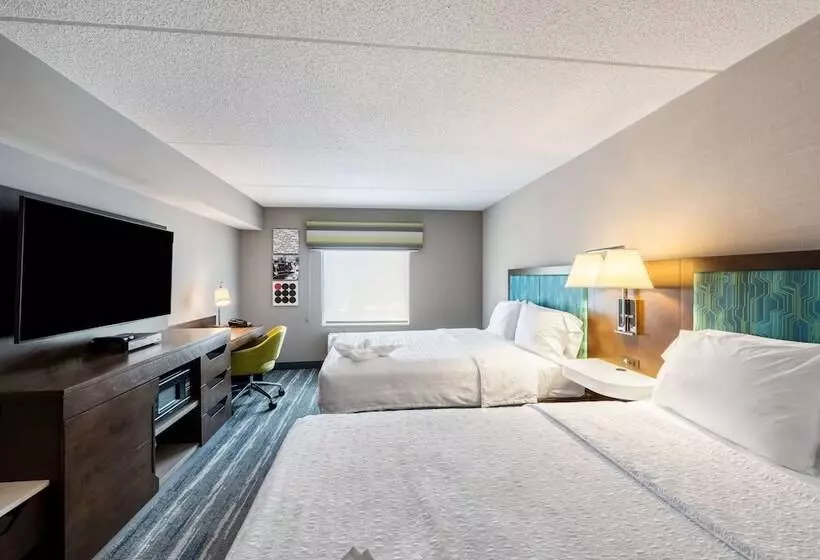 اتاق استاندارد, Hampton Inn & Suites Poughkeepsie