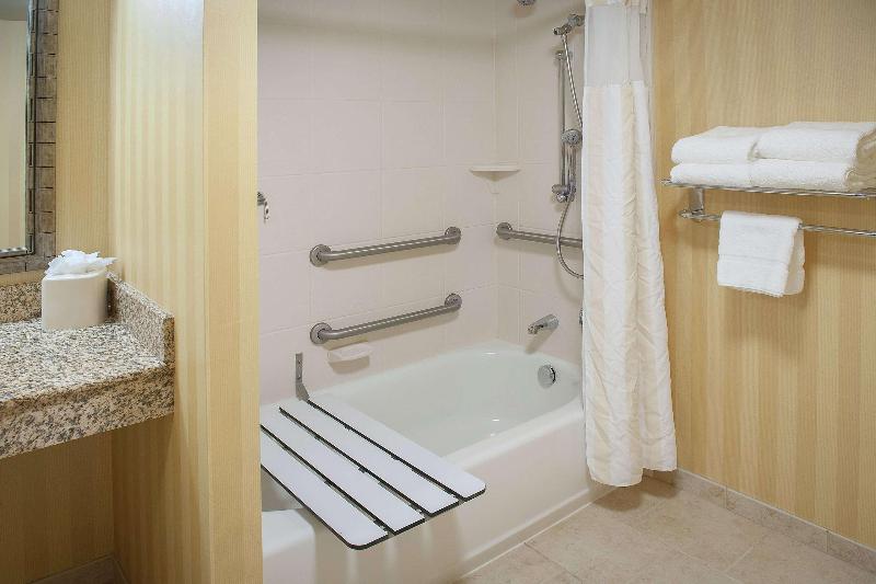 Стандартный Номер Кровать Кинг, Hilton Garden Inn Pensacola Airport Medical Center