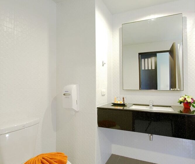 Standard Szoba, Kata Sea Breeze Resort   Sha Plus