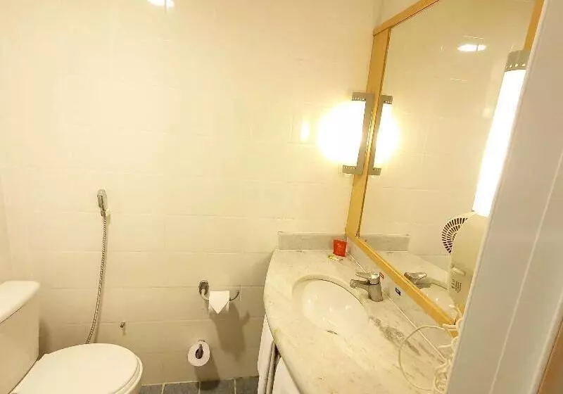 スイート, Kata Sea Breeze Resort   Sha Plus