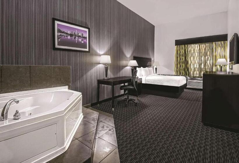 חדר פרמיום, La Quinta By Wyndham Austin   Cedar Park