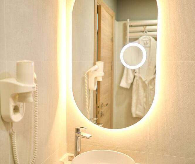 غرفة قياسية مطلة على المدينة, Malibu Mamaia