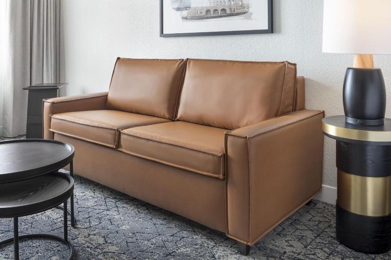 جناح إدارى سرير كينج, Sheraton Hotel Stonebriar