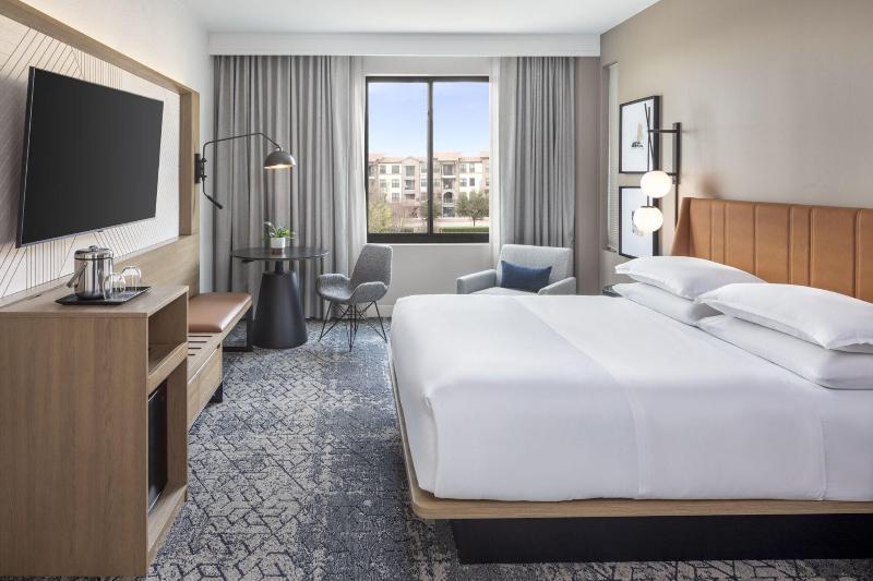 이그제큐티브 스위트 킹침대, Sheraton Hotel Stonebriar