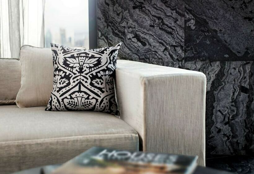 غرفة بيزنس, So/ Bangkok