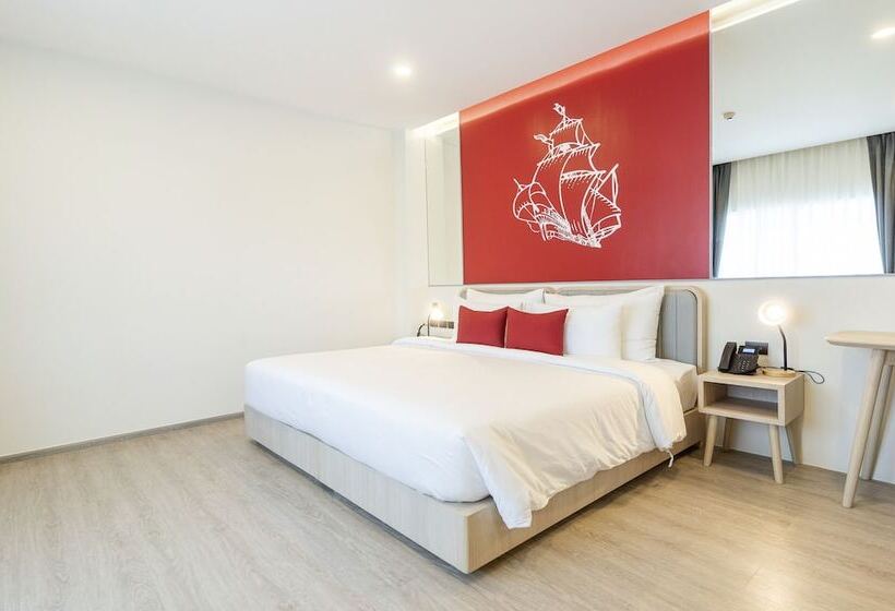 اتاق سوپریور, Midtown Ratsada