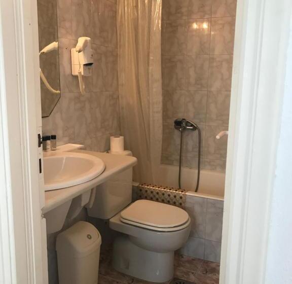 サイドオーシャンビュースタンダードルーム, Romantika