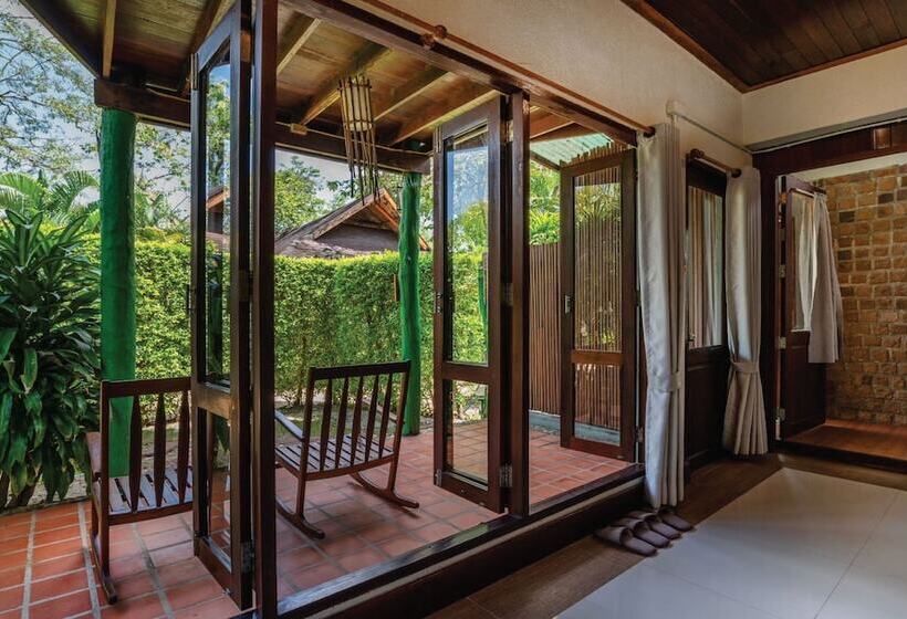 חדר משפחתי נוף לגינה, Peter Pan Resort @ Koh Kood