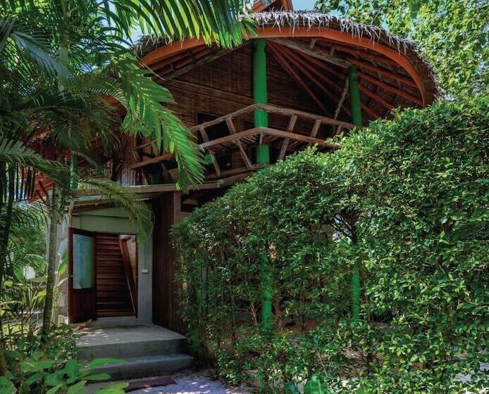 חדר משפחתי נוף לגינה, Peter Pan Resort @ Koh Kood