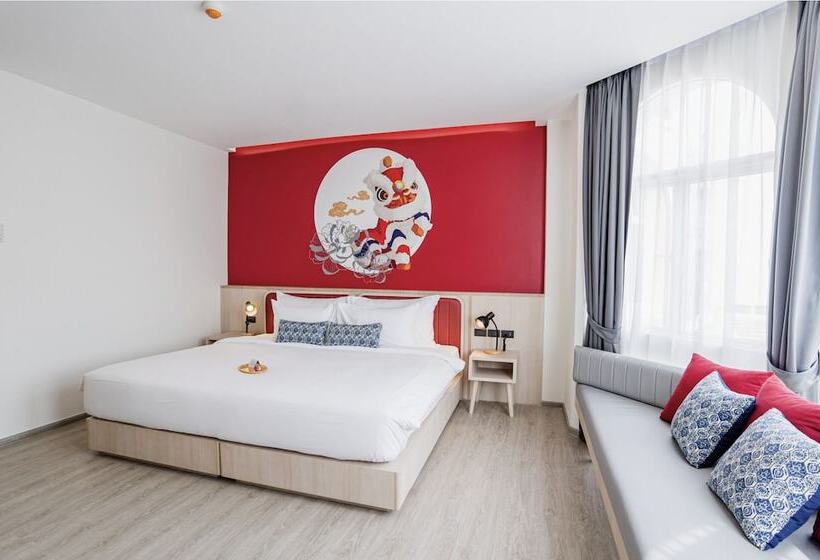 اتاق لوکس, Midtown Ratsada