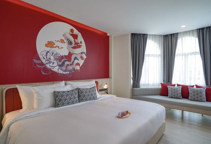 اتاق لوکس, Midtown Ratsada