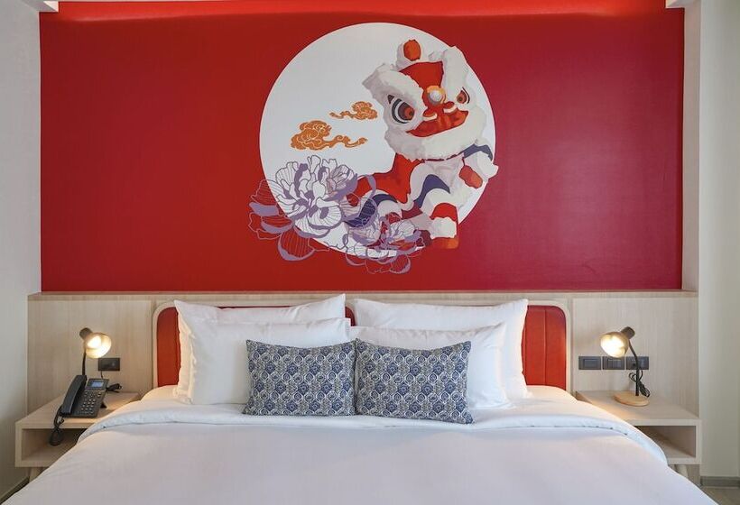 اتاق لوکس, Midtown Ratsada