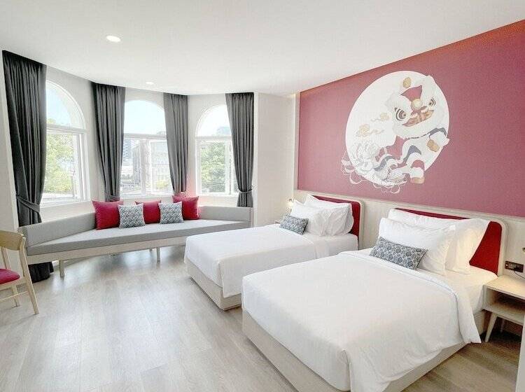 اتاق لوکس, Midtown Ratsada