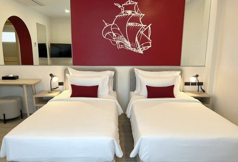 اتاق سوپریور, Midtown Ratsada