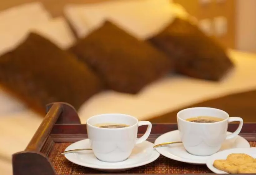 スタンダードシングルルーム, Radina's Way Hotel