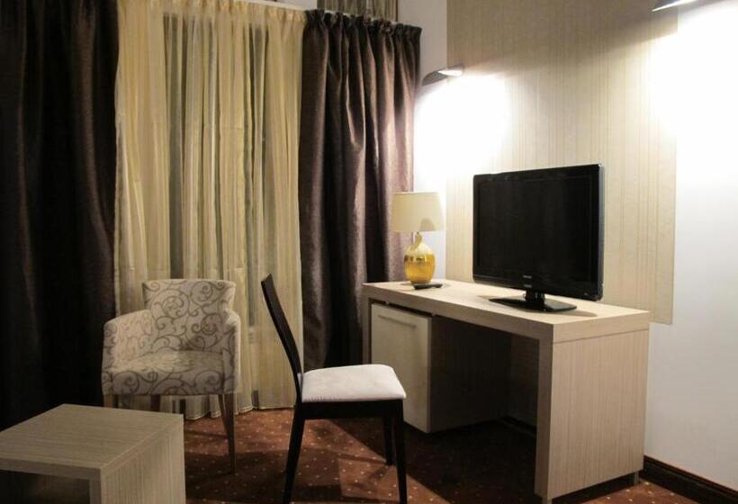 غرفة قياسية فردية, Radina's Way Hotel