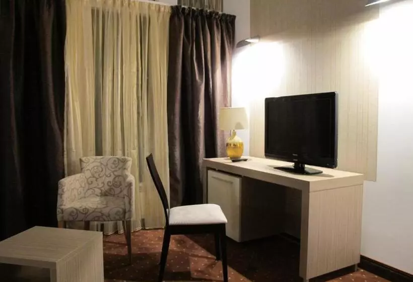 スタンダードシングルルーム, Radina's Way Hotel