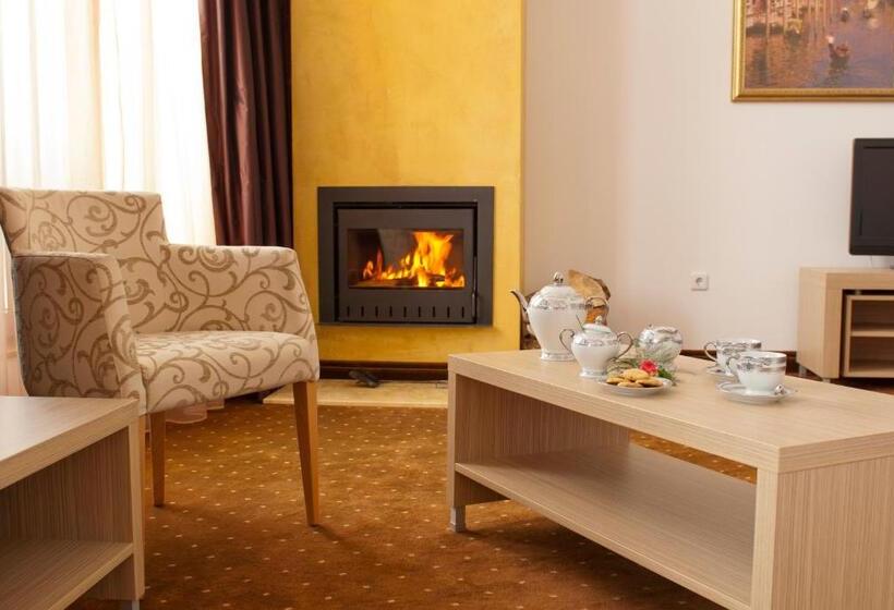Люкс Superior, Radina's Way Hotel
