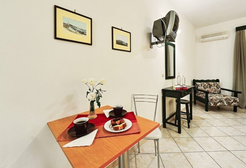 Студия Стандарт, Remezzo Studios & Apartments