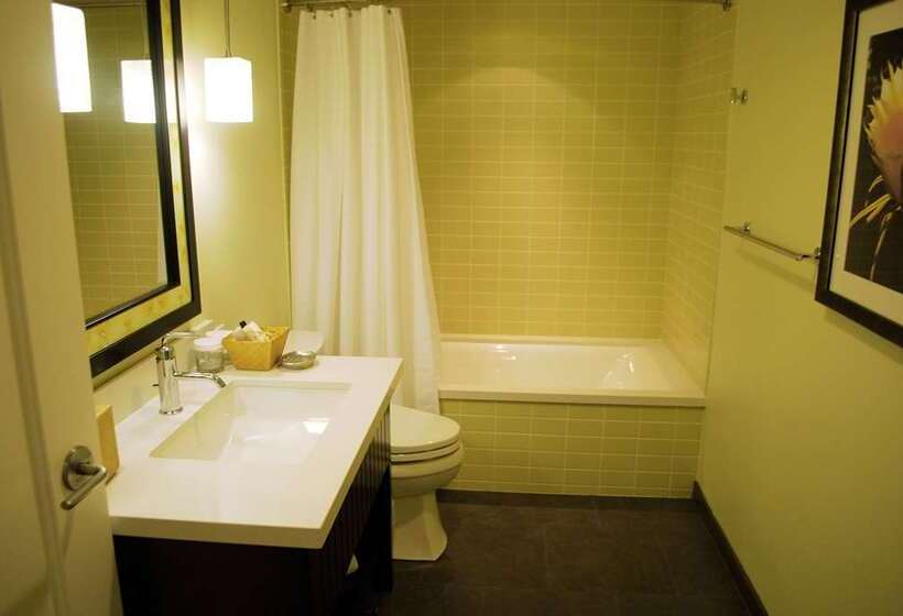 Люкс 2 Спальни, Hilton Grand Vacations Club Kings’ Land Waikoloa