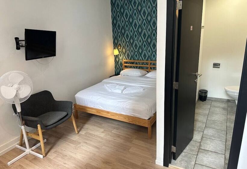 اتاق استاندارد, Bed Collège