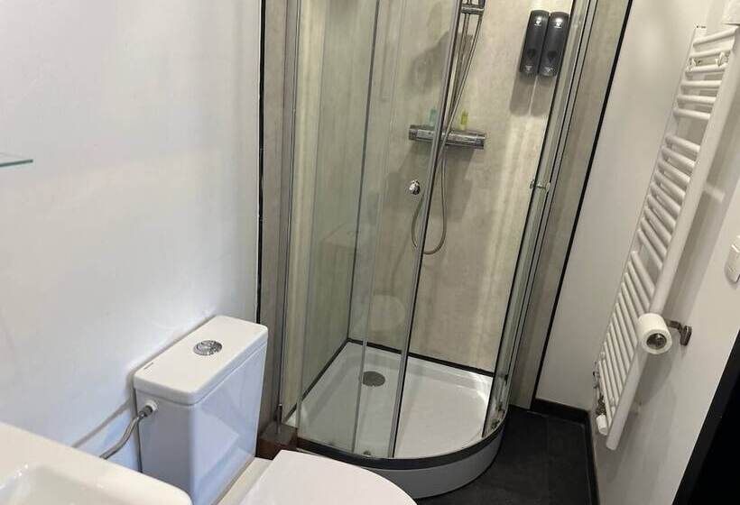 اتاق استاندارد یک نفره, Bed Collège