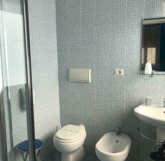 חדר סטנדרט לארבעה, Divino Bed & Breackfast